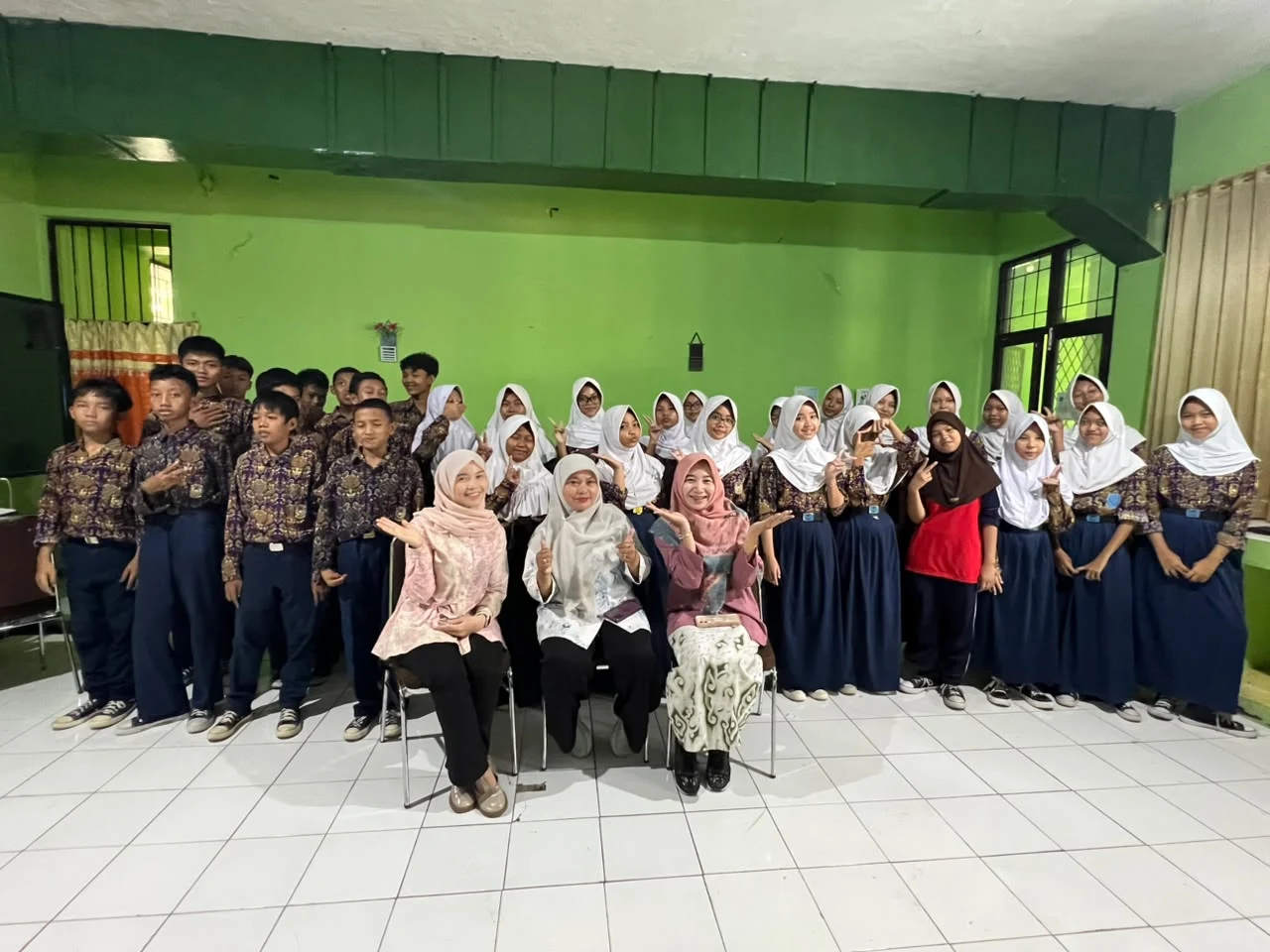 Puskesmas Sitopeng Laksanakan Kegiatan P3LP di SMPN 9 Kota Cirebon untuk Tingkatkan Kepedulian terhadap Kesehatan Mental Remaja